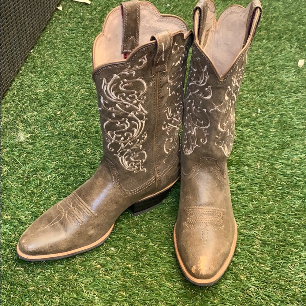 Cowgirl Boots-Twisted X